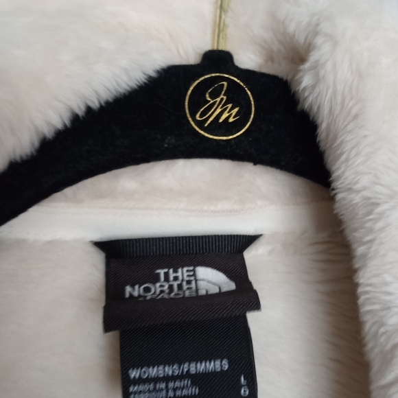 The North Face Women's Cream Fleece Jacket - Picture 4 of 7